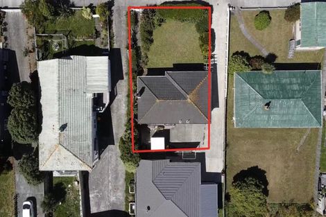 Photo of property in 44 Taylor Terrace, Tawa, Wellington, 5028