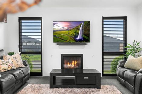 Photo of property in 4 Arabella Crescent, Yaldhurst, Christchurch, 8042