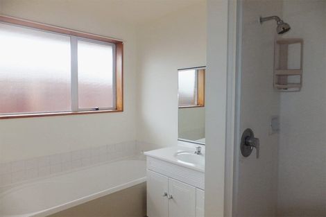 Photo of property in 1/5 Tuscany Place, Beckenham, Christchurch, 8023