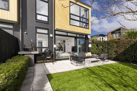 Photo of property in 204 Hobsonville Point Road, Hobsonville, Auckland, 0616