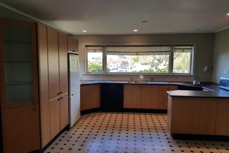 Photo of property in 46 Gleneagles Terrace, Ilam, Christchurch, 8053