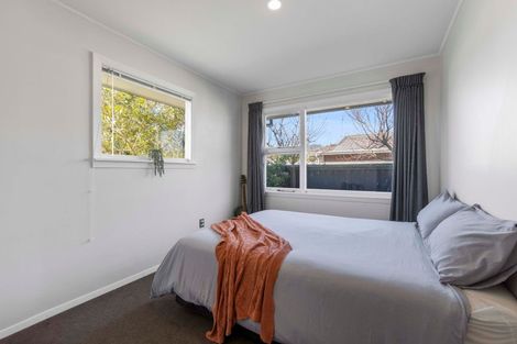 Photo of property in 124 Cavendish Road, Casebrook, Christchurch, 8051