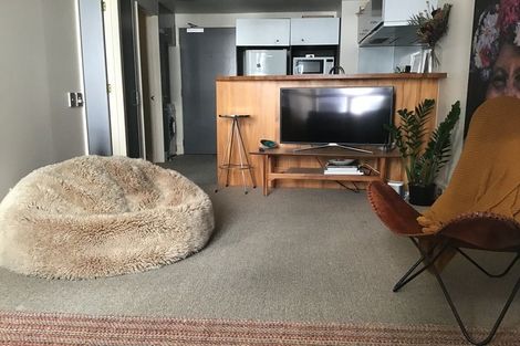 Photo of property in St Pauls Apartments, 107/43 Mulgrave Street, Thorndon, Wellington, 6011