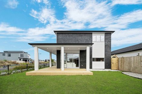 Photo of property in 50 Hari Road, Karaka, 2113