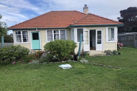 Photo of property in 4 Mclean Street, Oamaru North, Oamaru, 9400