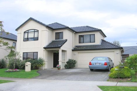 Photo of property in 7 Rialto Court, East Tamaki Heights, Auckland, 2016