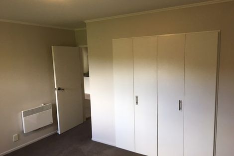Photo of property in 2/49 Maungaraki Road, Korokoro, Lower Hutt, 5012