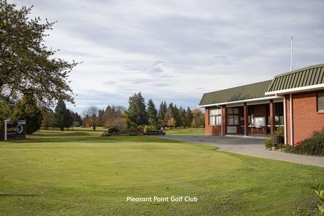 Photo of property in 6 Meadowlinks Lane, Pleasant Point, Timaru, 7974