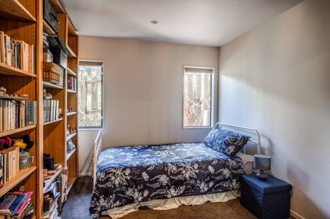 Photo of property in 2/63 Rawene Road, Birkenhead, Auckland, 0626