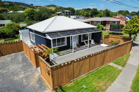 Photo of property in 24 Brighton Road, Green Island, Dunedin, 9018