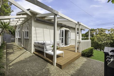 Photo of property in 106a Atkin Avenue, Mission Bay, Auckland, 1071