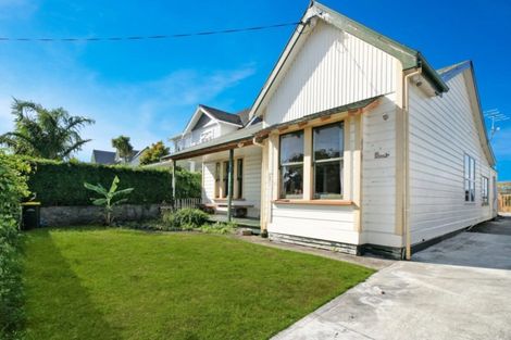 Photo of property in 17 Wallace Place, Westown, New Plymouth, 4310