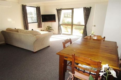 Photo of property in 3/292 Armagh Street, Christchurch Central, Christchurch, 8011