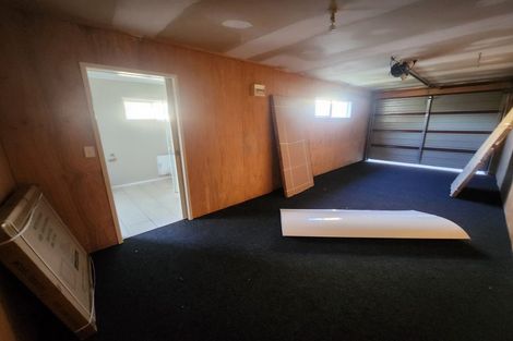 Photo of property in 216 Russell Road, Manurewa, Auckland, 2102