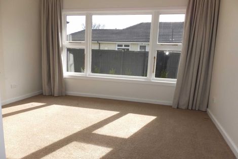 Photo of property in 74 Isleworth Road, Bishopdale, Christchurch, 8053