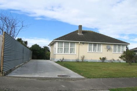 Photo of property in 4 Clyde Crescent, Roslyn, Palmerston North, 4414