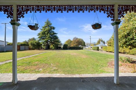 Photo of property in 90 Kakapo Street, Gore, 9710