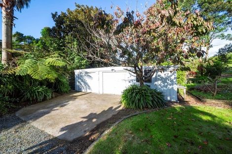 Photo of property in 7 Mcfarlane Street, Oakura, 4314