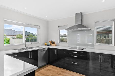 Photo of property in 349 One Tree Point Road, One Tree Point, 0118