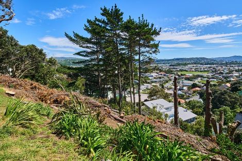 Photo of property in 106 Sidlaw Street, Strathmore Park, Wellington, 6022