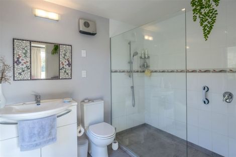 Photo of property in 52 Manakau Heights Drive, Manakau, Otaki, 5583