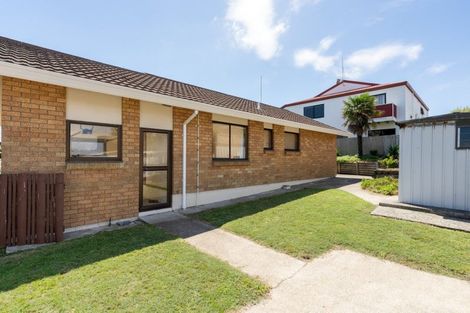 Photo of property in 3b Sutherland Avenue, Mount Maunganui, 3116