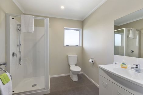 Photo of property in 4 Corlett Road, Plimmerton, Porirua, 5026