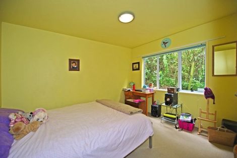 Photo of property in 4 Okoka Road, Omiha, Waiheke Island, 1081