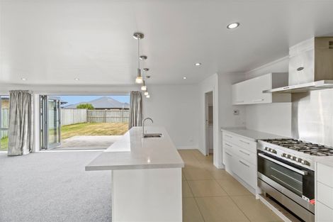 Photo of property in 32 Stanford Way, Rolleston, 7615