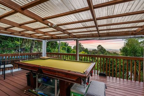 Photo of property in 894 West Coast Road, Waiatarua, Auckland, 0604