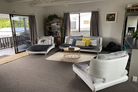 Photo of property in 9 Esmeralda Street, Welcome Bay, Tauranga, 3112