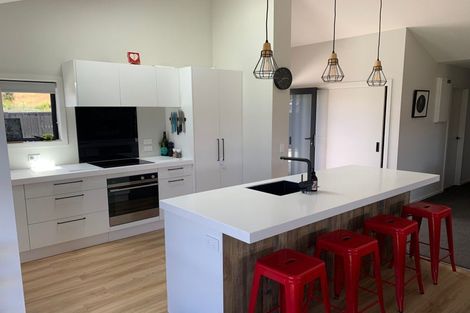 Photo of property in 39 Kingfisher Crescent, Albert Town, Wanaka, 9305