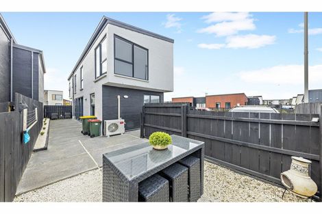 Photo of property in 22 Dignity Street, Papakura, 2110