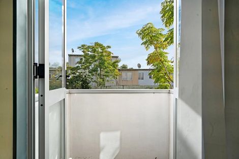 Photo of property in 49 Albionvale Road, Glen Eden, Auckland, 0602