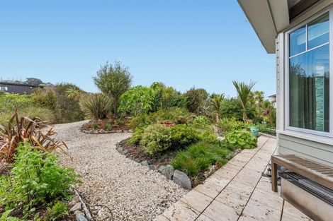 Photo of property in 19 Little Compton Mews, Snells Beach, 0920