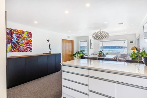 Photo of property in 358 Lake Terrace, Two Mile Bay, Taupo, 3330