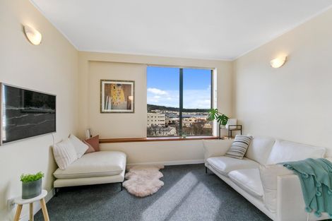 Photo of property in Hobson Court Flats, 66/70 Hobson Street, Thorndon, Wellington, 6011