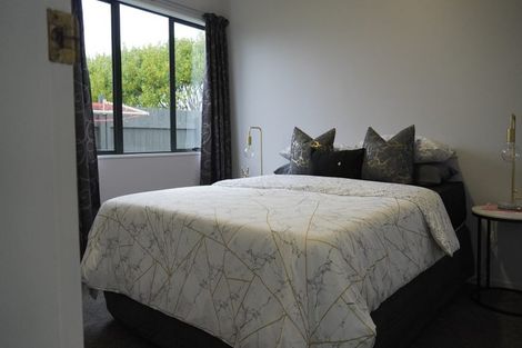 Photo of property in 18b Kelvin Road, Papakura, 2110