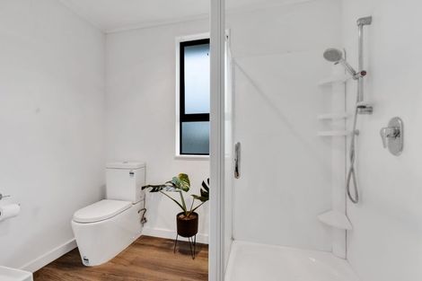 Photo of property in 3 Tupoki Street, Glen Avon, New Plymouth, 4312