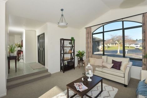 Photo of property in 23 Chatsfield Place, Te Kamo, Whangarei, 0112