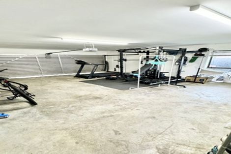 Photo of property in 41 Marywil Crescent, Hillcrest, Auckland, 0627