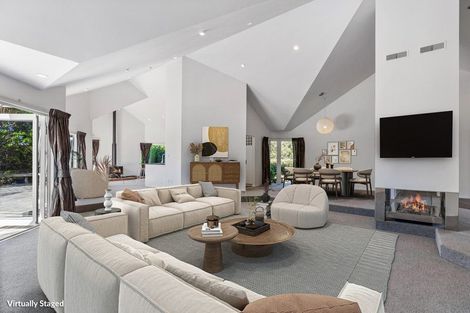 Photo of property in 296 Oaia Road, Muriwai, Waimauku, 0881