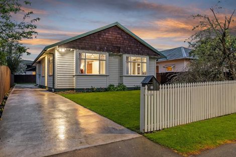 Photo of property in 126 Saint Martins Road, Saint Martins, Christchurch, 8022
