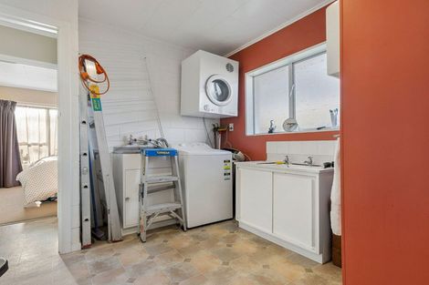 Photo of property in 47 Rodney Street, New Brighton, Christchurch, 8061