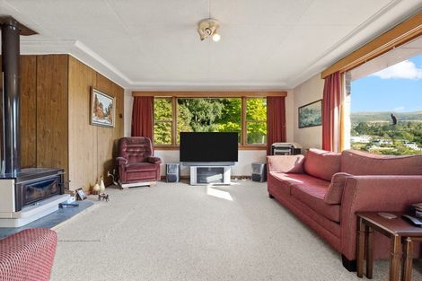 Photo of property in 87 Kaikorai Valley Road, Glenross, Dunedin, 9011