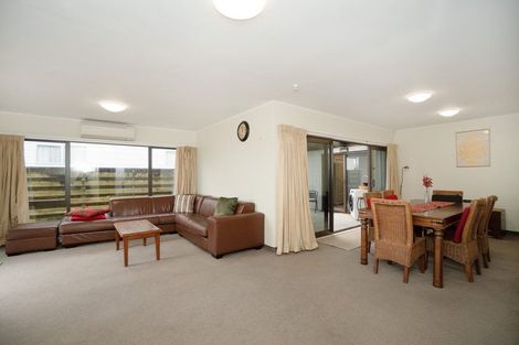Photo of property in 15 Raglan Avenue, Cloverlea, Palmerston North, 4412