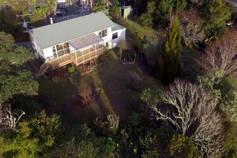 Photo of property in 24 Wilson Road, Haruru, 0204