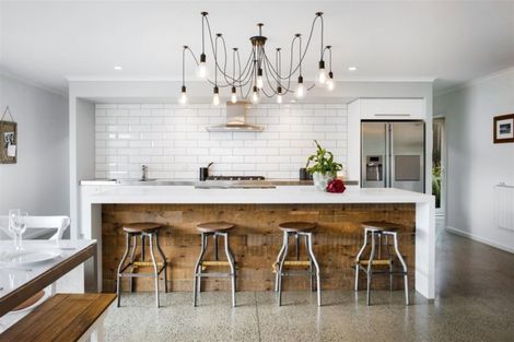 Photo of property in 26 Kohia Way, Huapai, Kumeu, 0810