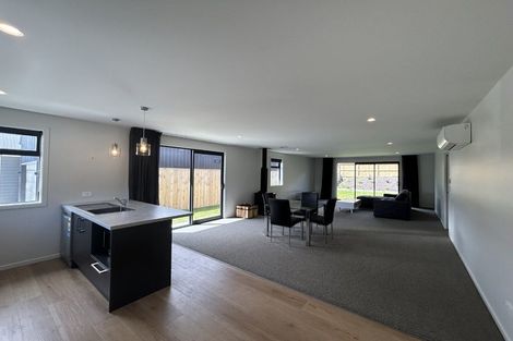 Photo of property in 98 Spur Ridge Rise, Jacks Point, 9371