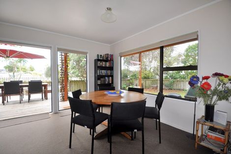 Photo of property in 21 Holland Close, Pauanui, Hikuai, 3579